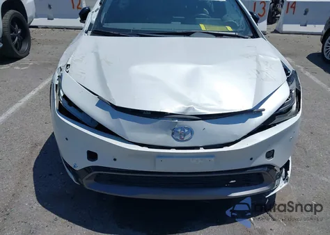 2024 Toyota Prius Limited из США, поврежденный, VIN JTDACAAU8R3016249